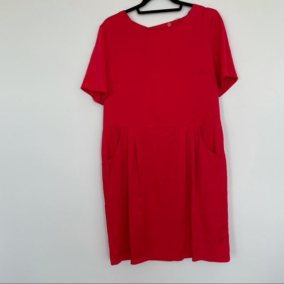 Bright cherry red dress with cut out back detail - Picture 2 of 6